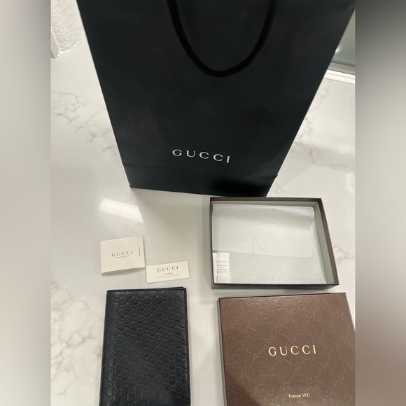 Gucci Other - GUCCI BLACK Monogram men’s passport card/holder wallet in pristine condition.